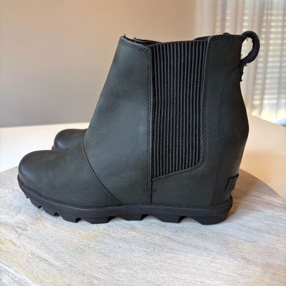 Sorel Women’s Joan of Arctic Wedge ll Chelsea Black Leather Boots Wedges Size 9 - Picture 2 of 8